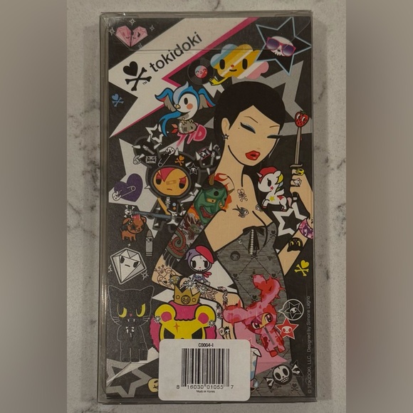 Tokidoki iPhone 4 Snap Phone Case - Picture 2 of 2